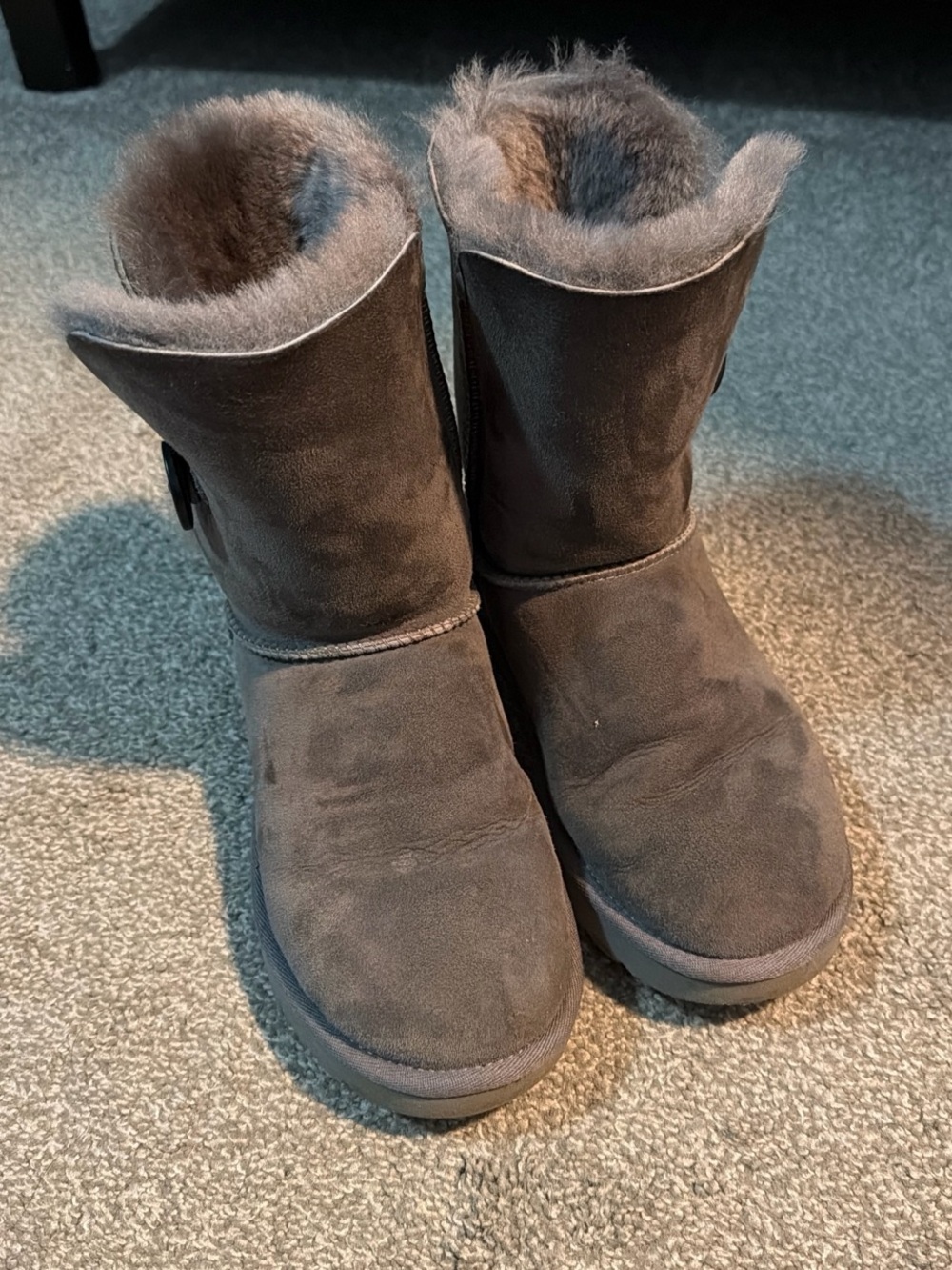 UGG Short Suede Shearling Boots in Dark Gray